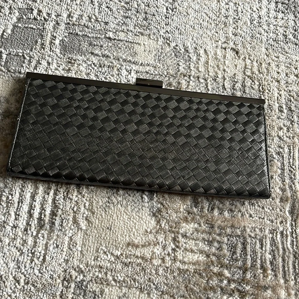 Gray Clutch